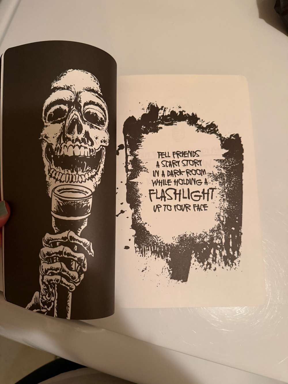 The Beauty of Horror: Haunt This Journal - Black Cover - Picture 4 of 5